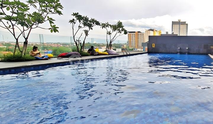 kolam renang apartment studio fully furnished di