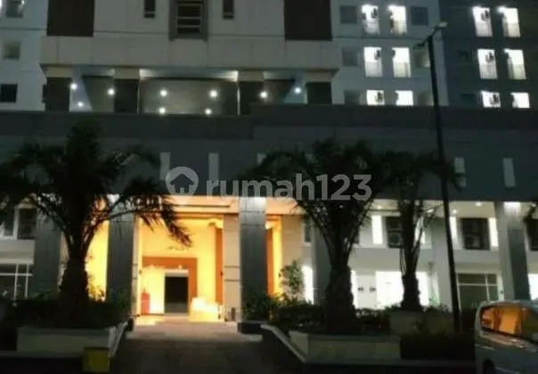 tampak depan apartemen grand dhika city jatiwarna