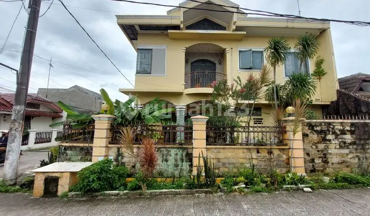 tampak depan rumah shm di jua murah