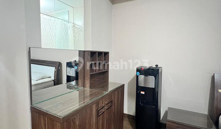 ruang keluarga disewa apartement studio furnished cakep