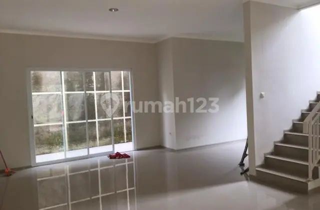 foto lainnya dijual rumah hook tinggal di