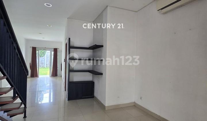 foto lainnya rumah bagus 2 lantai shm