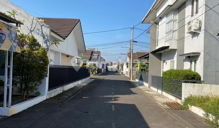 tampak depan rumah murah full furnished di