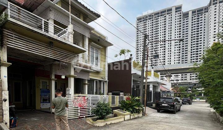 tampak depan rumah termurah 2 lantai,bebas banjir