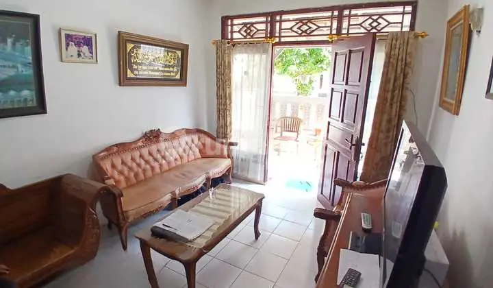 ruang tamu rumah hook 1 lantai shm