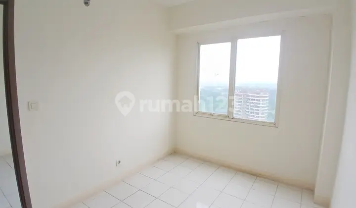 kamar tidur apartment 2 br di lokasi