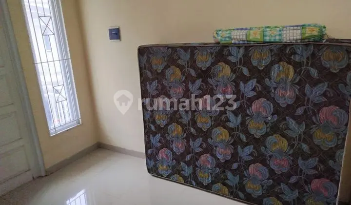 kamar tidur dijual rumah dkt pajajaran di
