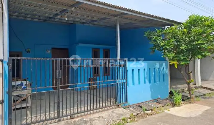 tampak depan dijual rumah 60m2 di mutiara