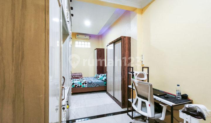 ruang tamu rumah strategis lt 295 siap