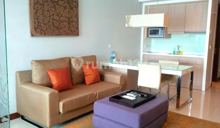 ruang tamu apartemen h tower citadines 1