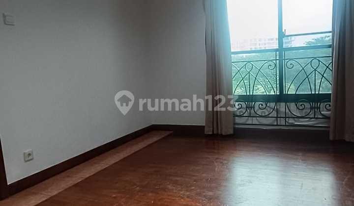 kamar tidur kondominium refensi graha family kosongan