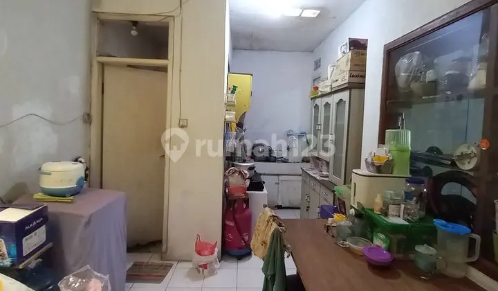 dapur rumah 1.5 lantai siap huni
