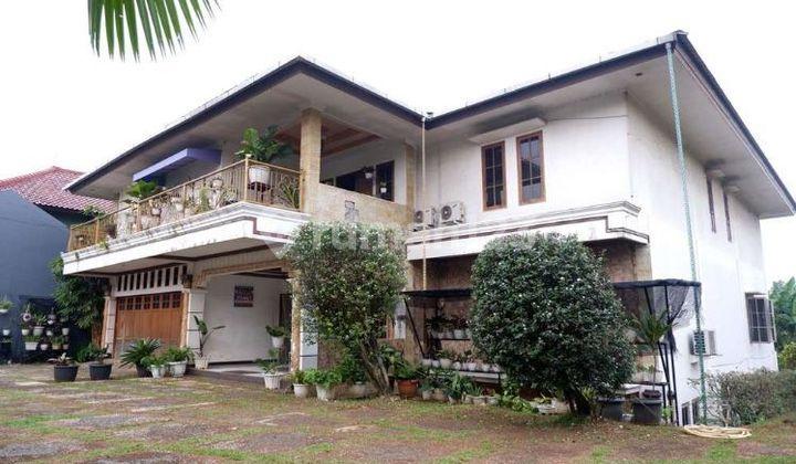 tampak depan dijual murah rumah 2 lantai