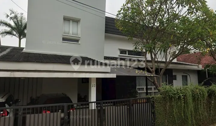 tampak depan hanya 2.5km ke lrt jatibening