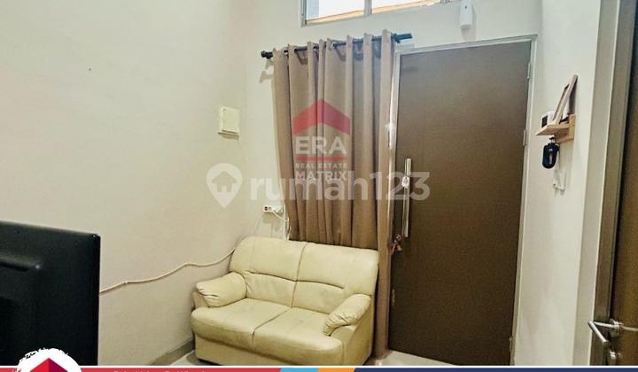 ruang tamu rumah bagus cantik terawat grand