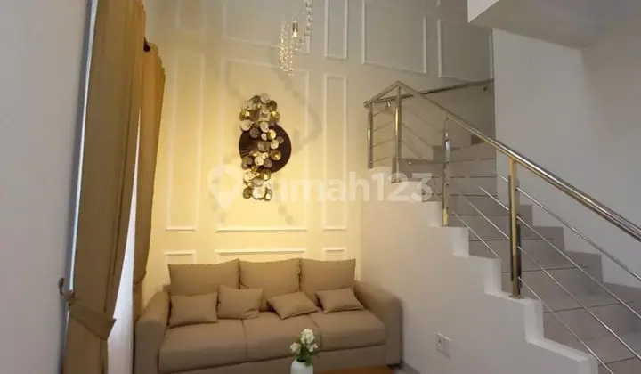 ruang tamu dijual rumah semi furnished sakura