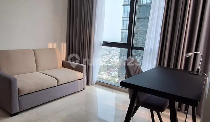 ruang keluarga apartemen district 8 senopati 2