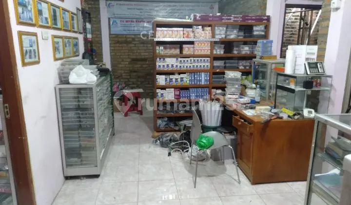 dapur rumah strategis di perumahan puri