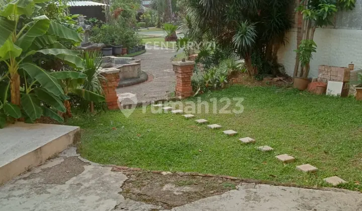 foto lainnya rumah mewah hook strategis di