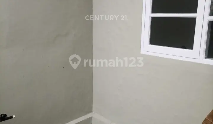 foto lainnya rumah dekat sekolah di komplek