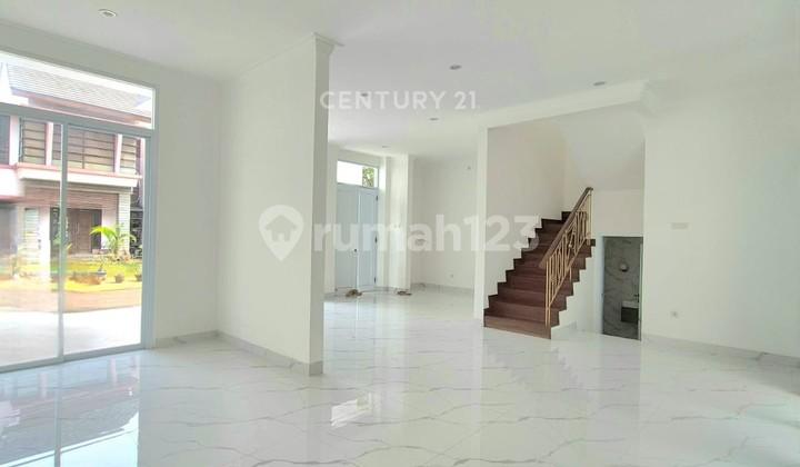 ruang tamu rumah renovasi lokasi bagus di