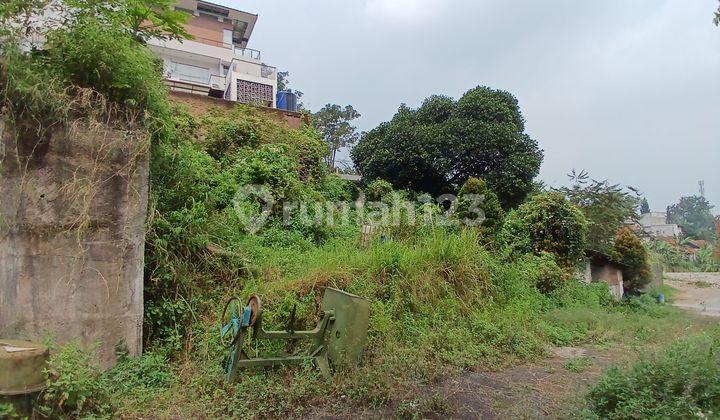 tampak depan tanah kavling di cluster dago