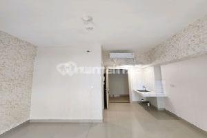 kamar tidur jual rugi apartemen the springlake