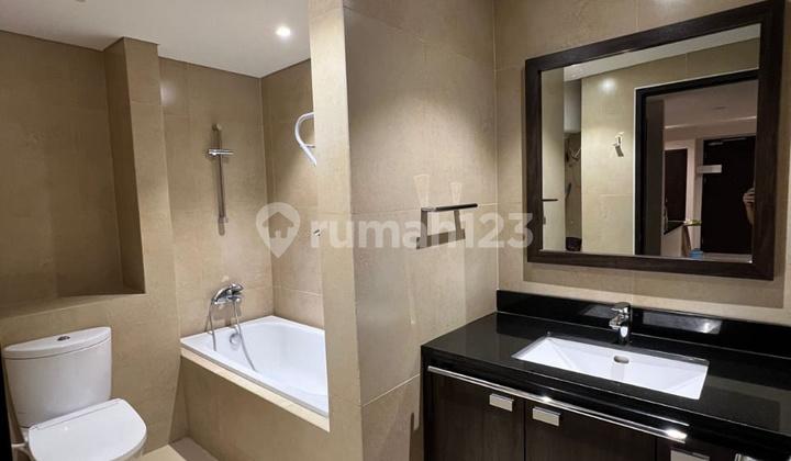 kamar mandi disewakan apartemen bsd dekat aeon