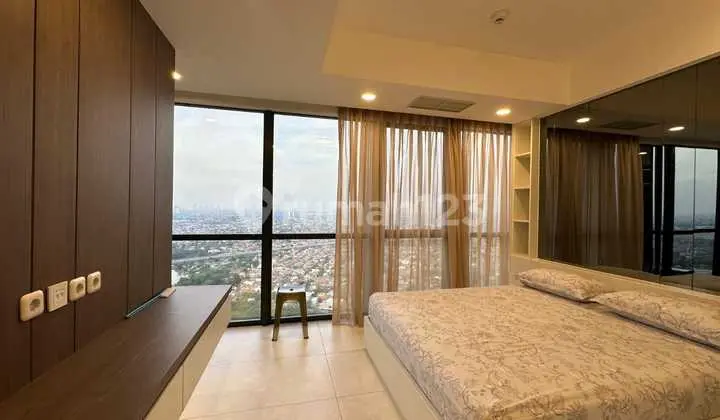 kamar tidur super sale unit gandeng smith