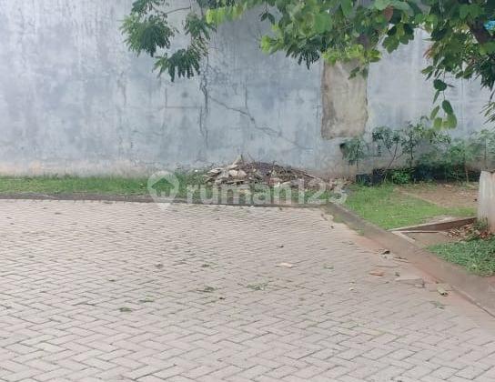 tampak depan rumah posisi hook di cibubur