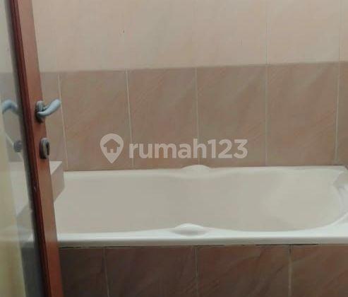 kamar mandi dijual rumah 3½ lantai cocok