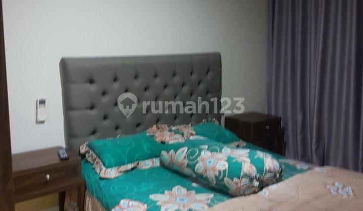 kamar tidur apartemen 2 bedroom furnished tengah