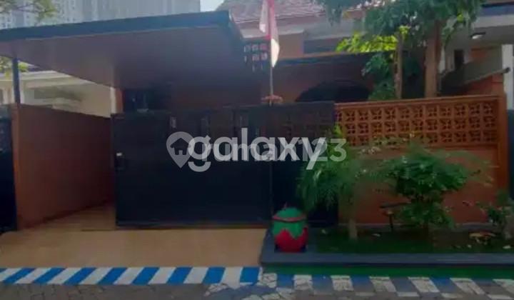 tampak depan dijual rumah kahuripan nirwana sidoarjo