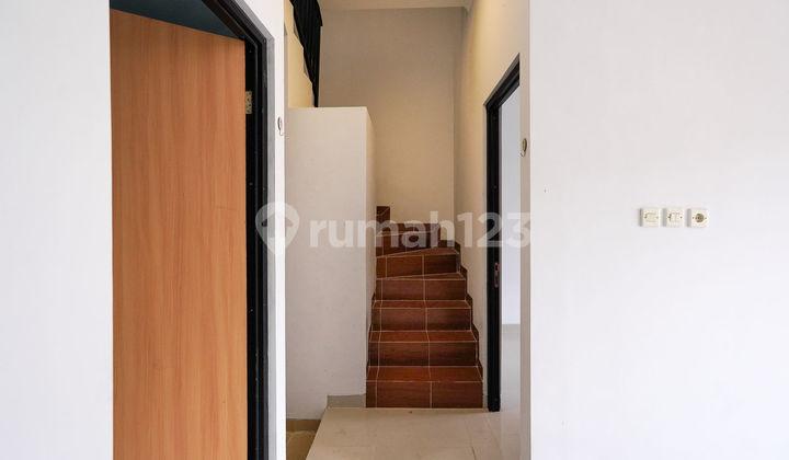 foto lainnya rumah strategis dekat mall citragrand