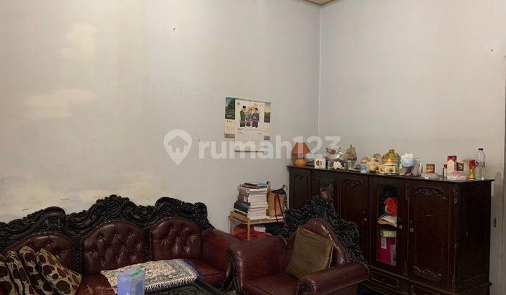 ruang tamu rumah siap huni 15 menit