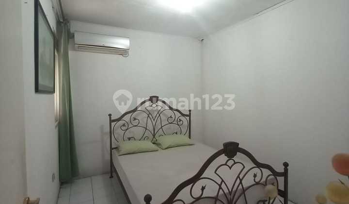kamar tidur rumah 1 lantai dengan view