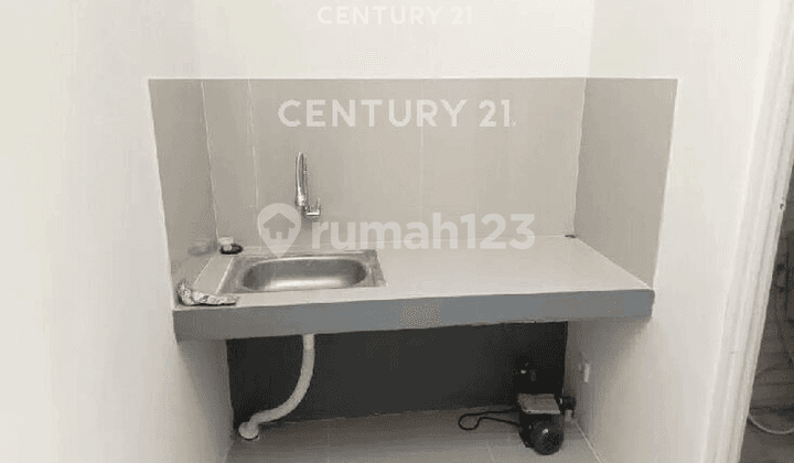 foto lainnya rumah 1 lantai terawat dan