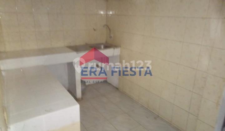 dapur dijual cepat rumah 4 kamar