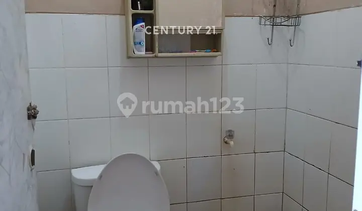 kamar mandi rumah siap huni di bumi