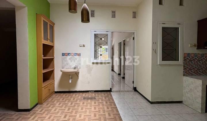 ruang makan rumah minimalis siap huni murah