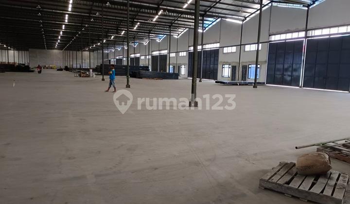 ruang tamu gudang kosambi dadap lt 1320