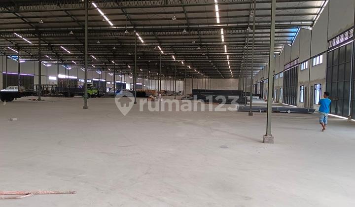 ruang tamu gudang kosambi dadap lt 2640