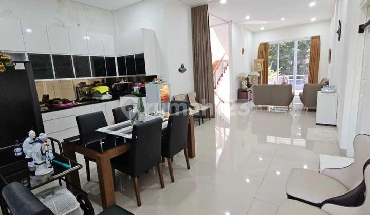 ruang makan dijual rumah minimalis & bangunan