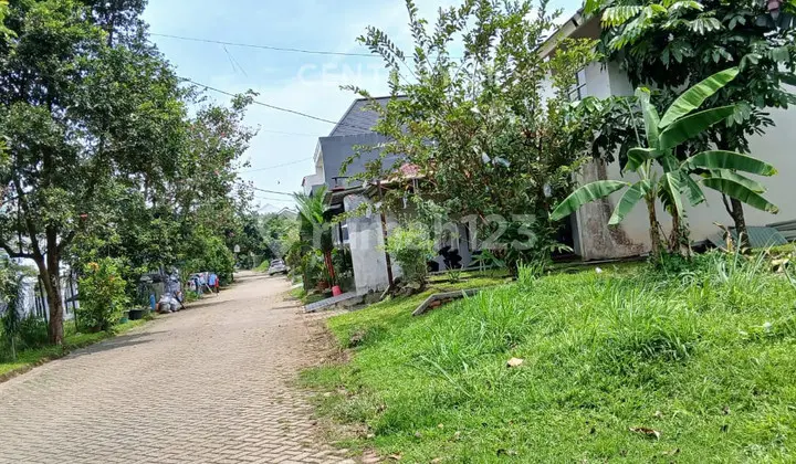 ruang tamu kavling strategis siap bangun di