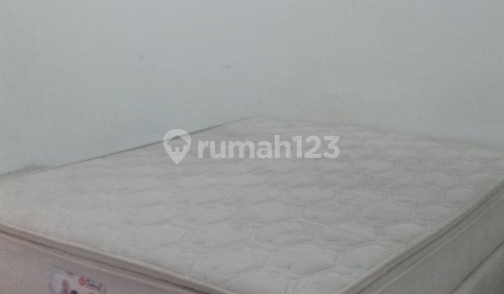 kamar tidur 780-disewakan rumah green garden regency