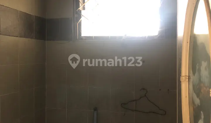 kamar mandi puri safira regency, menganti-gresik