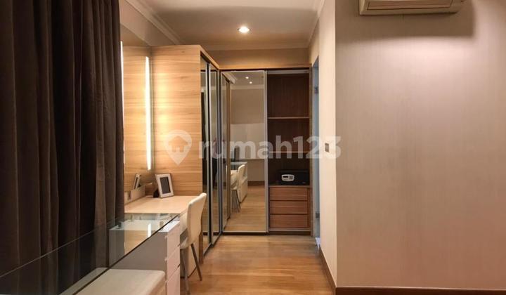 kamar tidur apartement residence 8 2 br