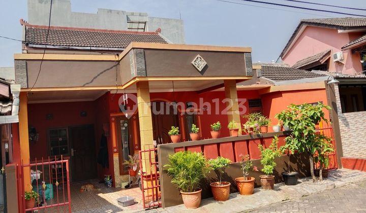 tampak depan rumah pinang griya permai 2