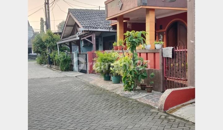 tampak depan rumah pinang griya permai 2