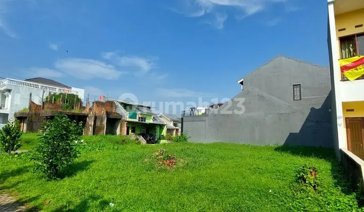 tampak depan kavling hook strategis cluster di